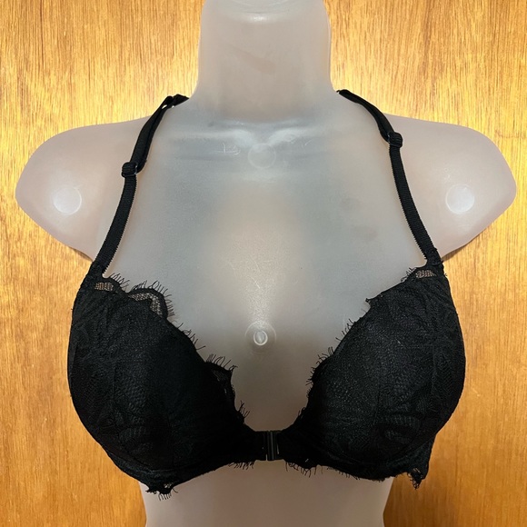 Victoria’s Secret PINK Lace Front Close Push Up Bra 34C Black Like New - Picture 2 of 10